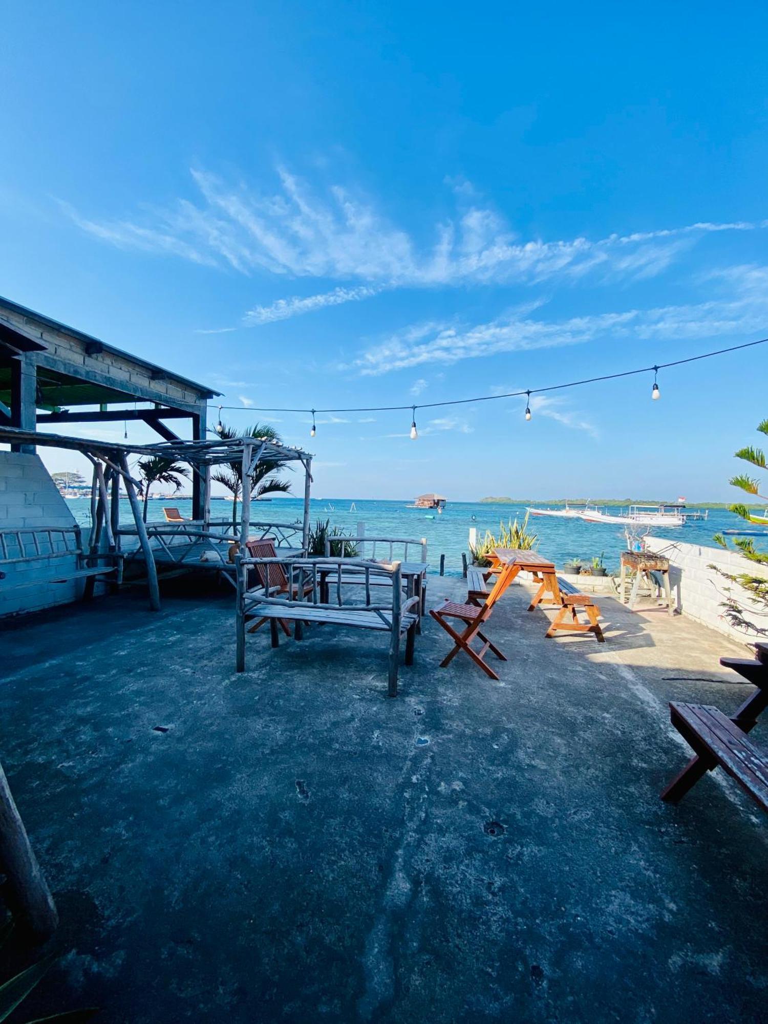 Js House View Hostel Karimunjawa Exterior photo